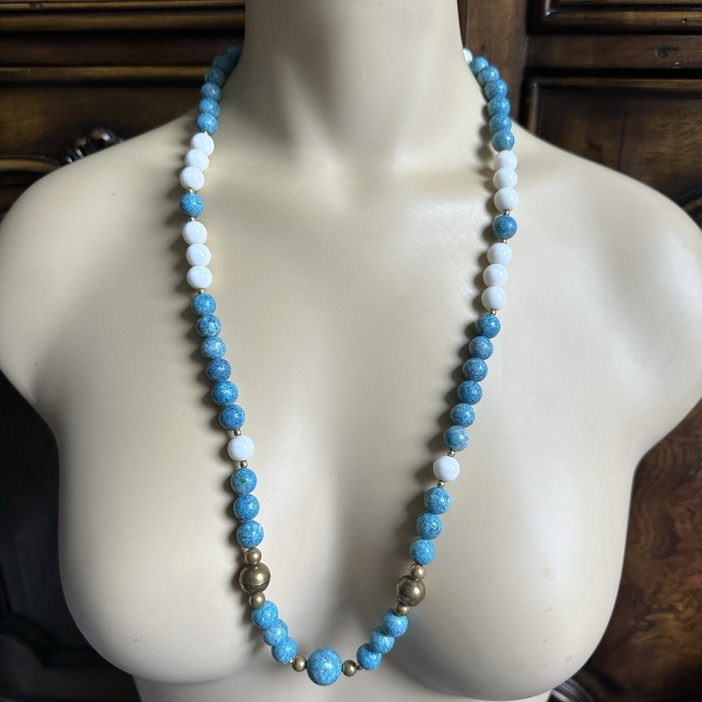 Vintage Asia Artisan Beaded Necklace 28 Inch Blue White Gold Plated Round Strand - Picture 3 of 7